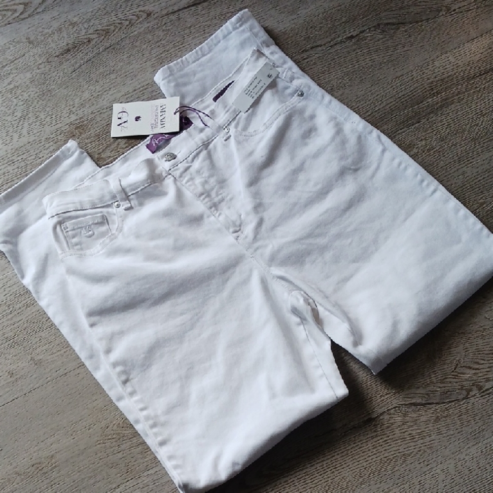 Gloria Vanderbilt Women's High Rise White Jeans